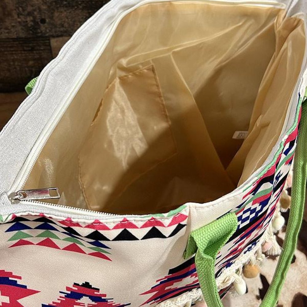 NEW Oversized Weekender Aztec Pattern Boho Style Tote Handbag - Picture 3 of 3